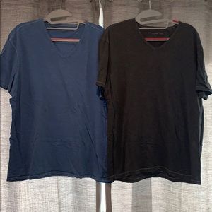 Set of V-neck Tees